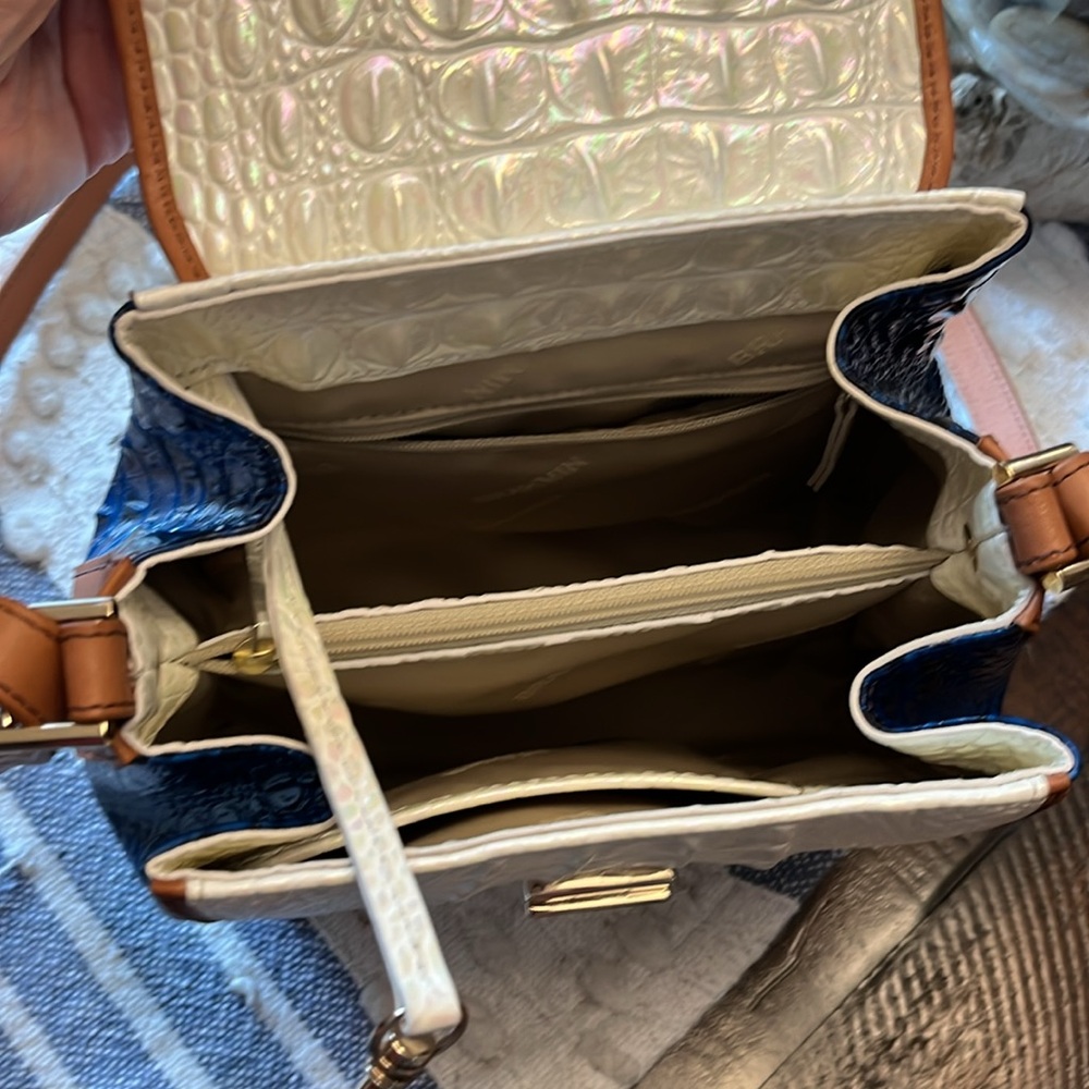 NWOT Brahmin bag - Picture 4 of 8